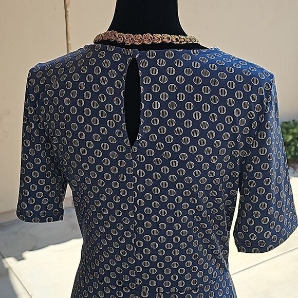 Ann Taylor pullover dress with slimming tie size XS - Picture 5 of 10